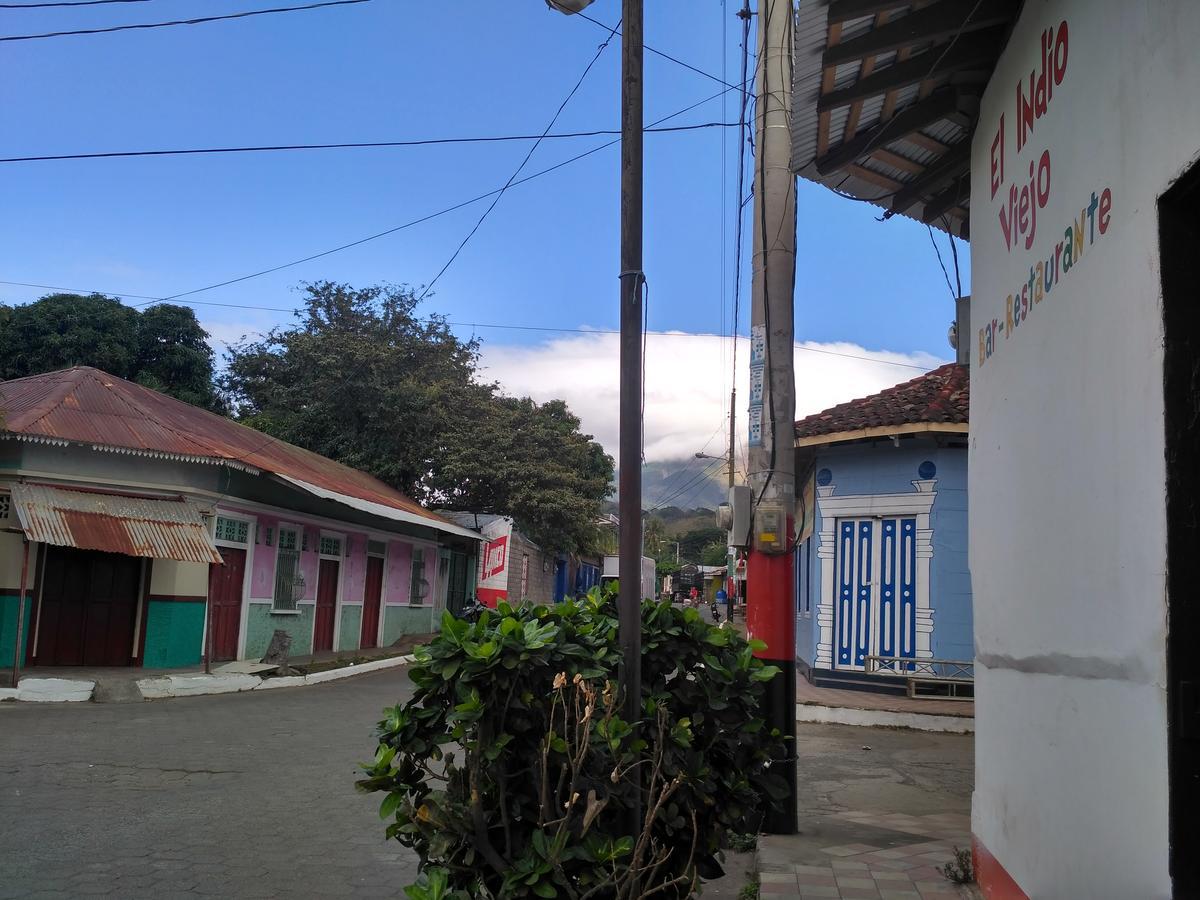 Hospedaje Central Moyogalpa Exterior photo